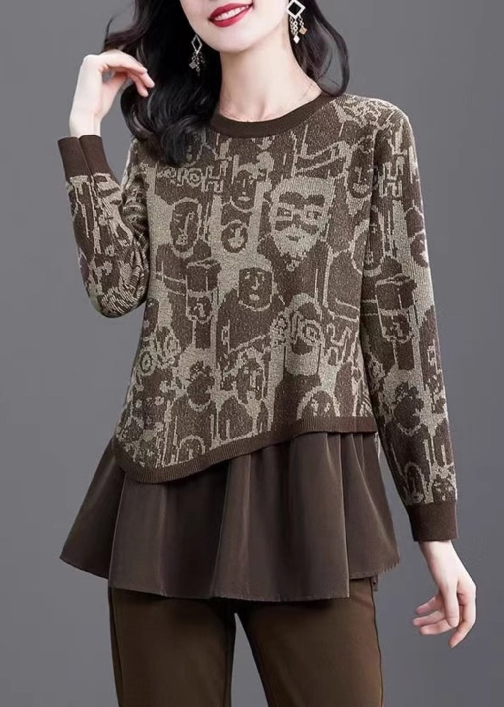 Well Tailored Sweater with a Graceful Silhouette