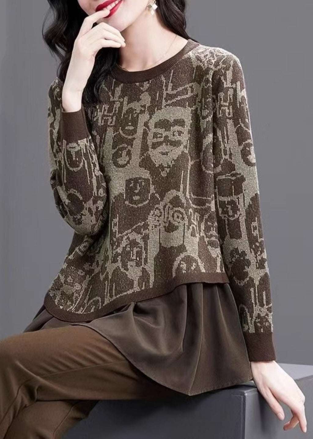Well Tailored Sweater with a Graceful Silhouette
