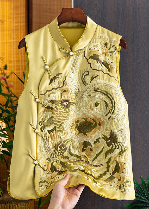 A Vintage Style Coat with Delicate Timeless Details