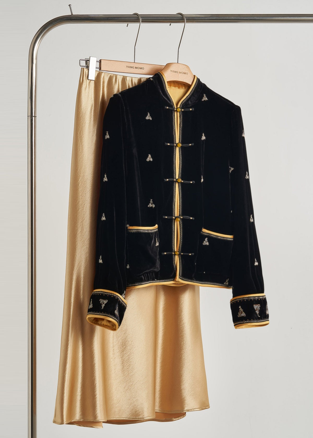 Polished Coat with an Effortless Classic Look