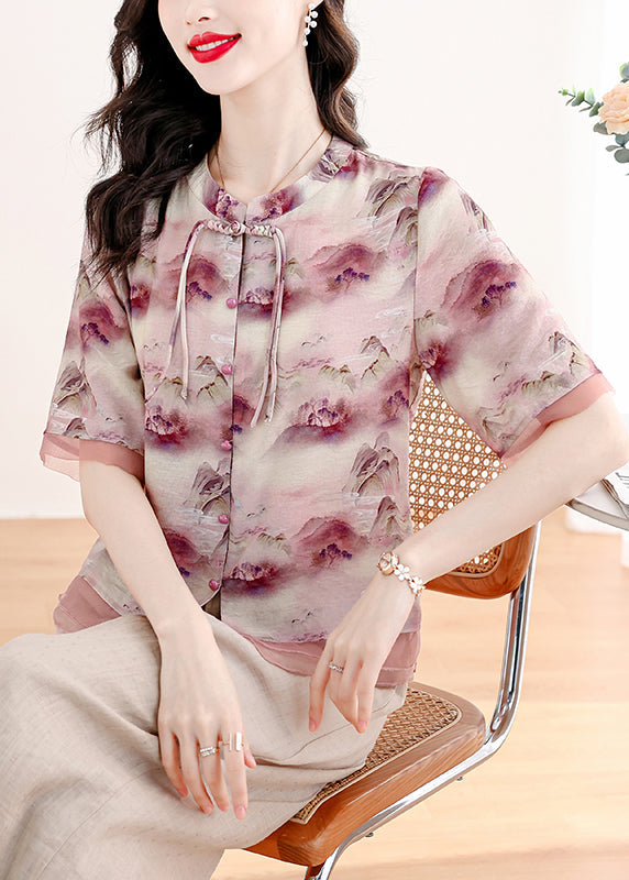 Gracefully Styled Garment for Any Occasion