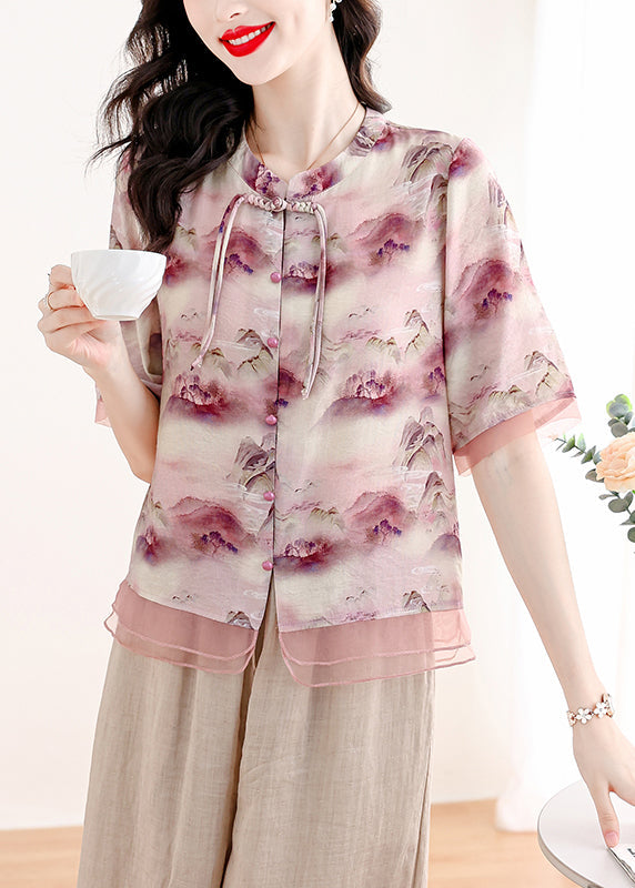 Gracefully Styled Garment for Any Occasion