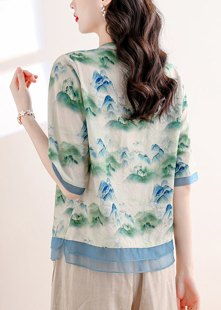 Gracefully Styled Garment for Any Occasion