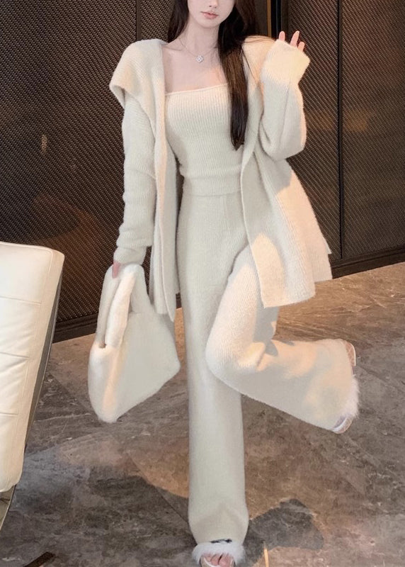 Gracefully Styled Pants for Any Occasion