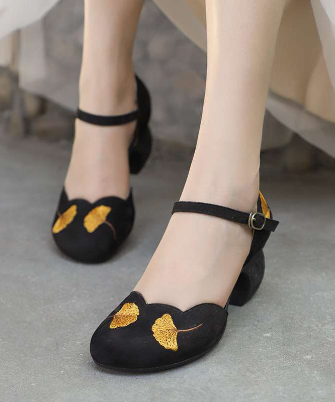 Graceful Orthopedic Heels for Modern Look