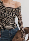 Classic Vintage Top with a Flattering Fit