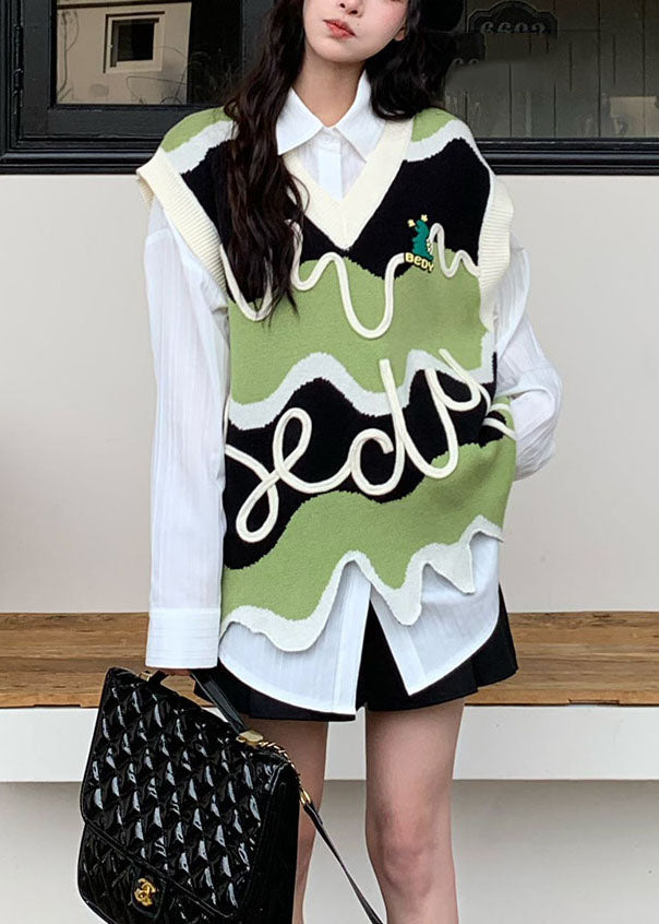 Gracefully Styled Coat for Any Occasion