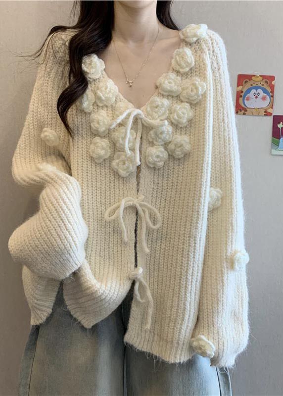 Elegantly Styled Cardigan for Everyday Wear