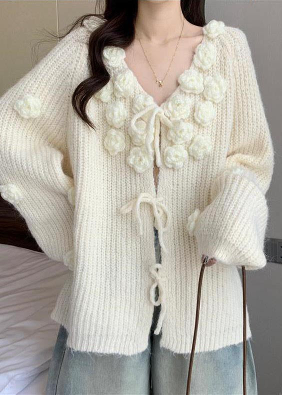 Elegantly Styled Cardigan for Everyday Wear