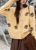 Well Tailored Cardigan with a Graceful Silhouette