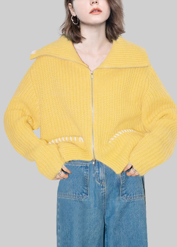 Gracefully Styled Cardigan for Any Occasion