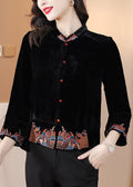 Well Tailored Coat with a Graceful Silhouette
