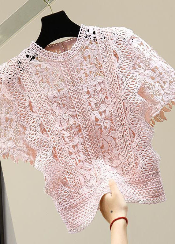 Classic Vintage Shirt with a Flattering Fit