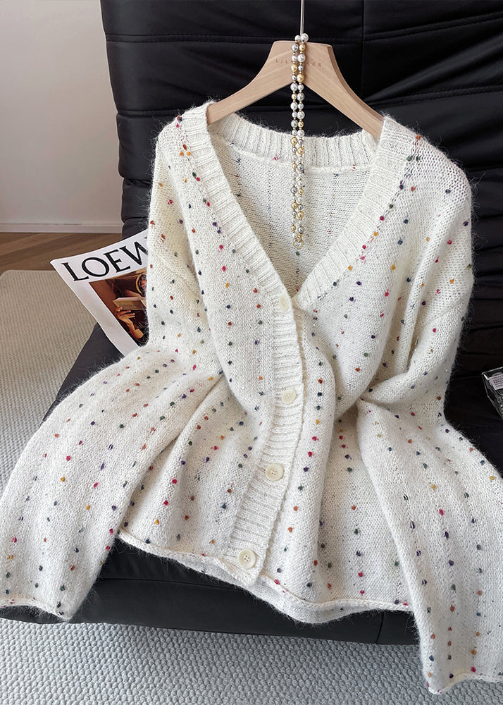 Elegantly Styled Cardigan for Everyday Wear
