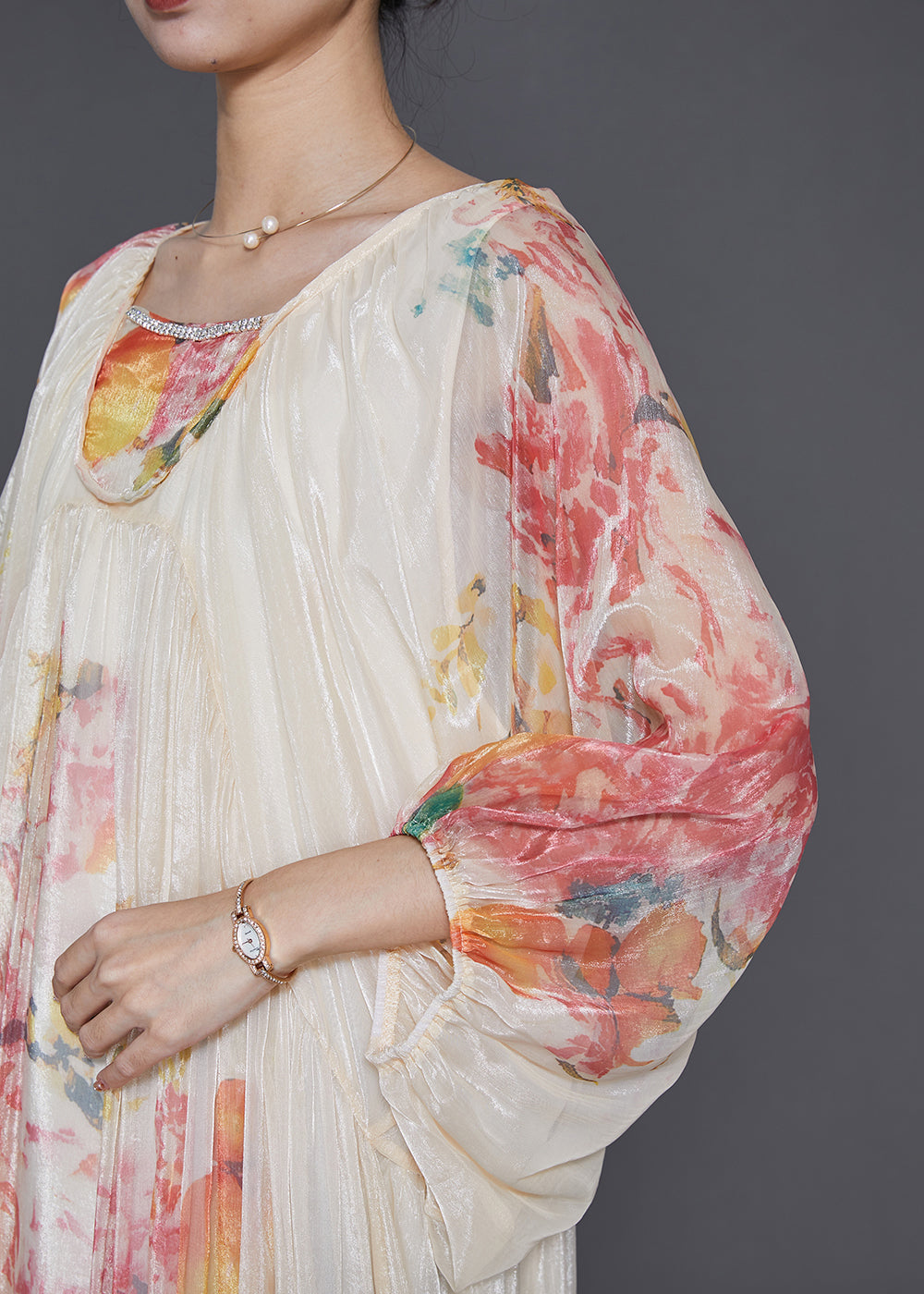 Classic Vintage & Enduringly Stylish Dress