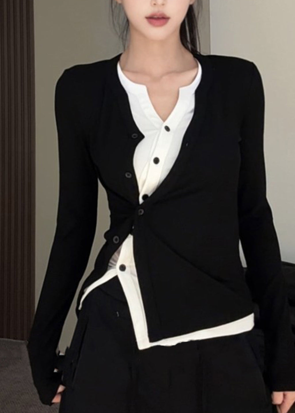 Effortlessly Elegant Top with a Timeless Design