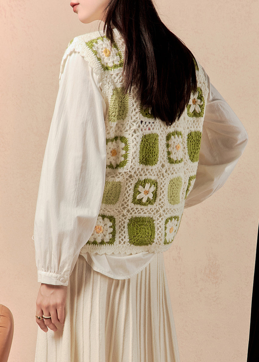Elegantly Styled Coat for Everyday Wear