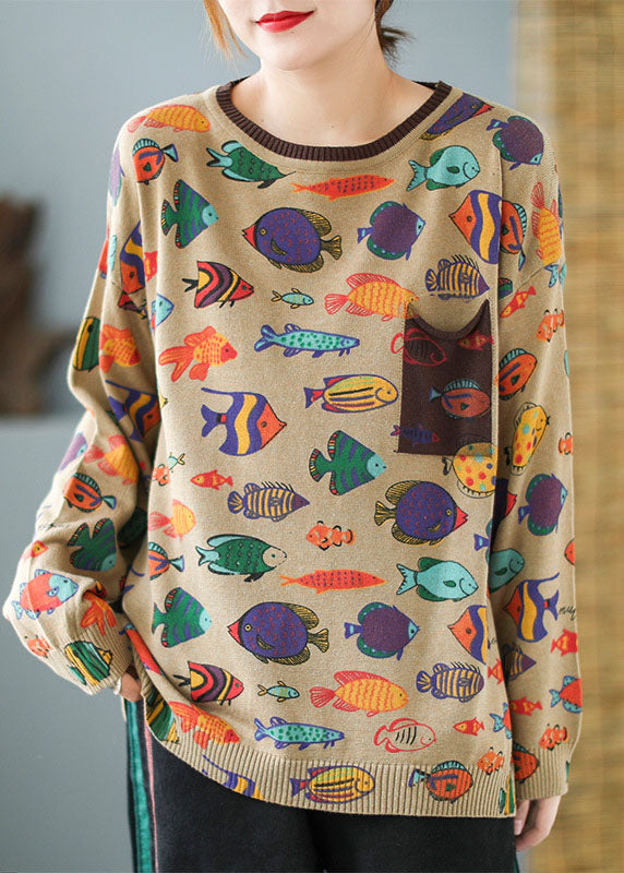 Well Tailored Sweater with a Graceful Silhouette