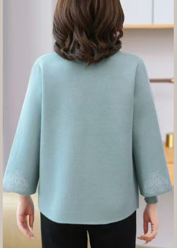 Gracefully Styled Cardigan for Any Occasion