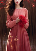 Well Tailored Sweater with a Graceful Silhouette