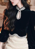 Well Tailored Top with a Graceful Silhouette