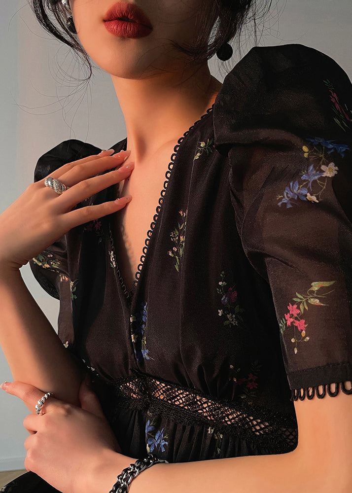 Beautifully Crafted Dress in a Classic Style