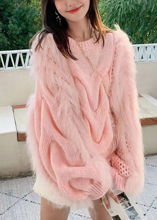 Classic Vintage Pullover with a Flattering Fit