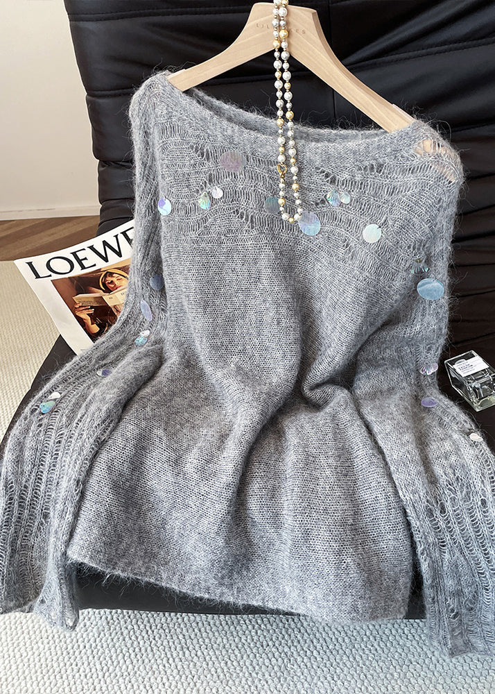 Beautifully Crafted Top in a Classic Style