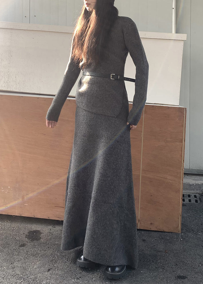 Sophisticated Garment with a Clean Classic Look