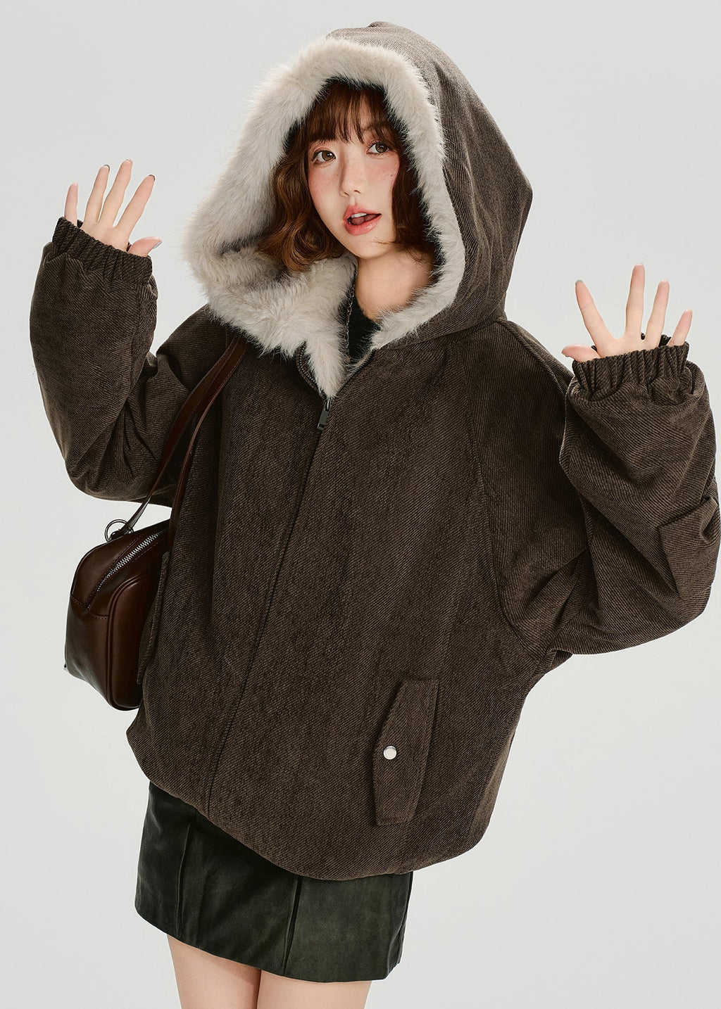 Effortlessly Elegant Coat with a Timeless Design