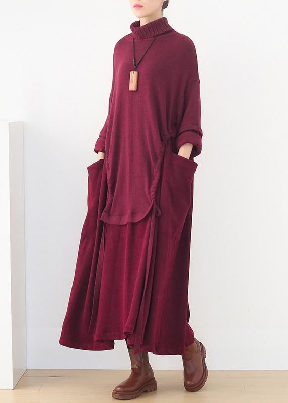 Well Tailored Sweater with a Graceful Silhouette