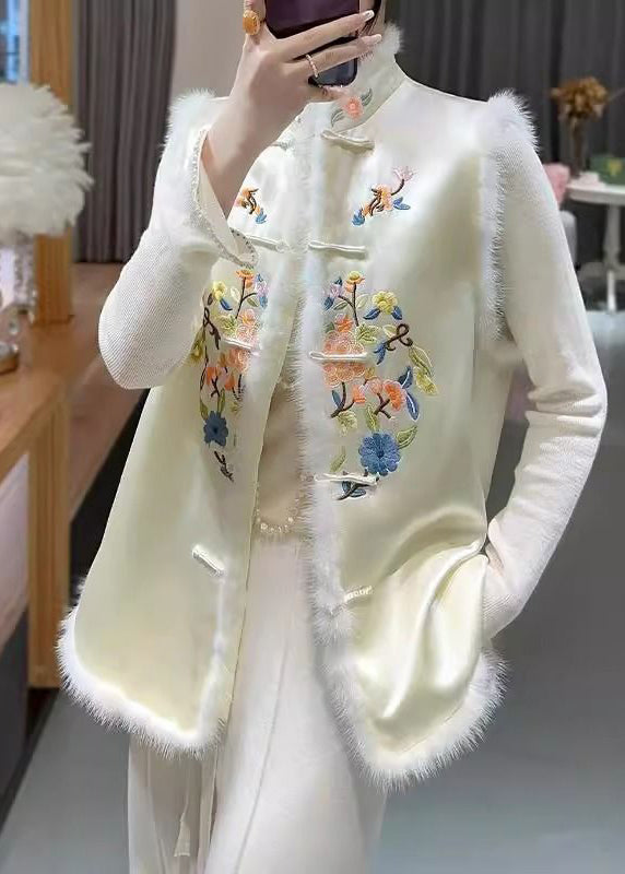 Beautifully Crafted Coat in a Classic Style