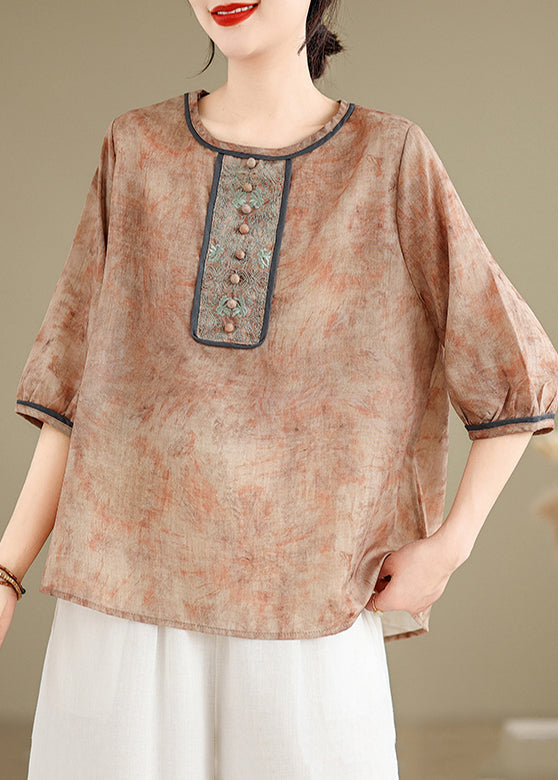 Classic Vintage Top with a Flattering Fit