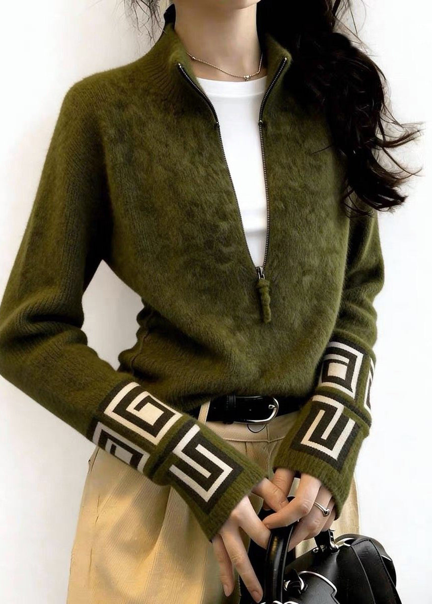 Polished Sweater with an Effortless Classic Look