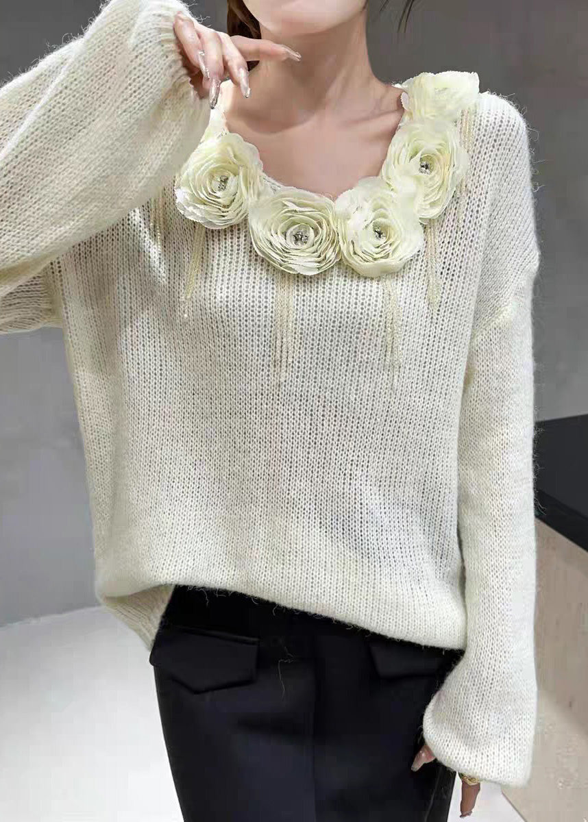Beautifully Finished Sweater in a Timeless Design