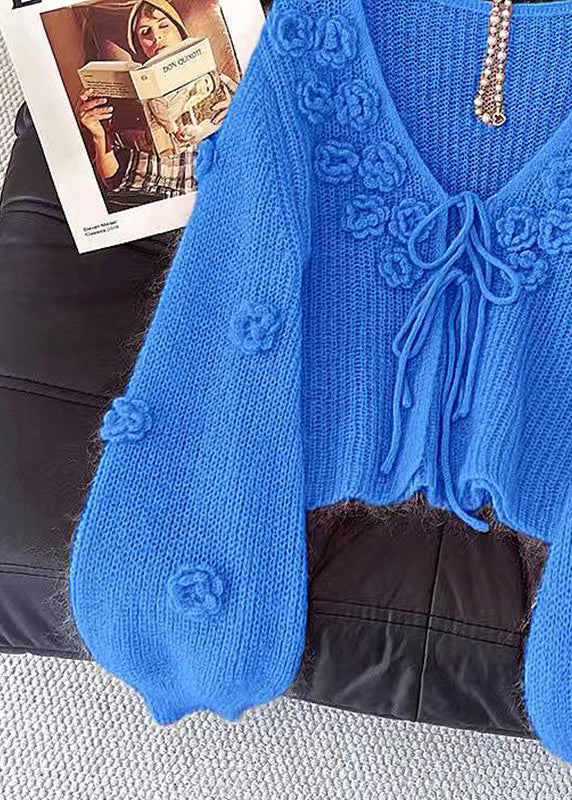 Well Tailored Cardigan with a Graceful Silhouette