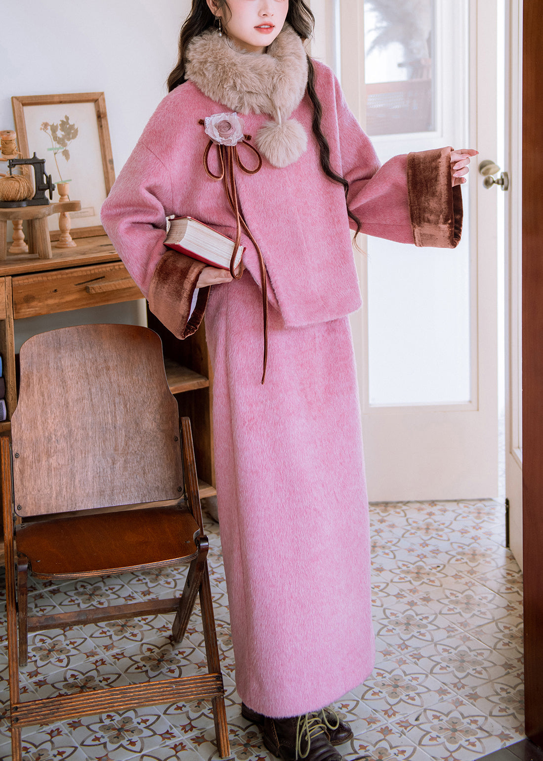 Sophisticated Coat with a Clean Classic Look