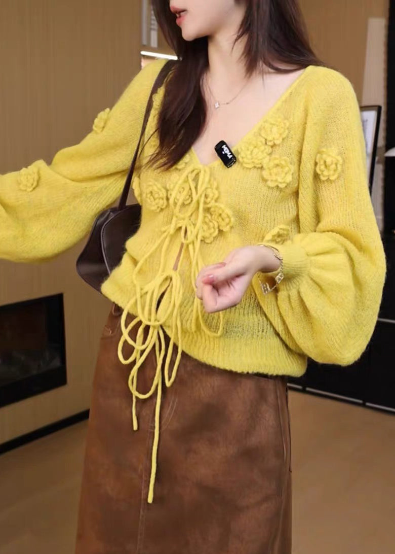 Beautifully Finished Sweater in a Timeless Design