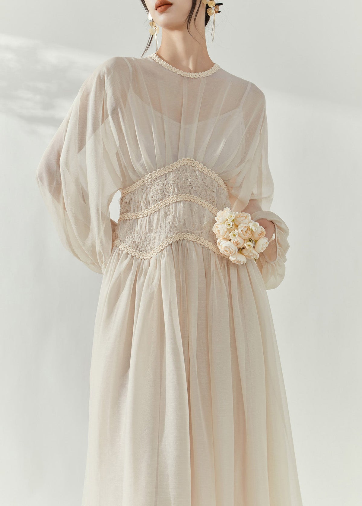 Classic Vintage Dress with a Flattering Fit