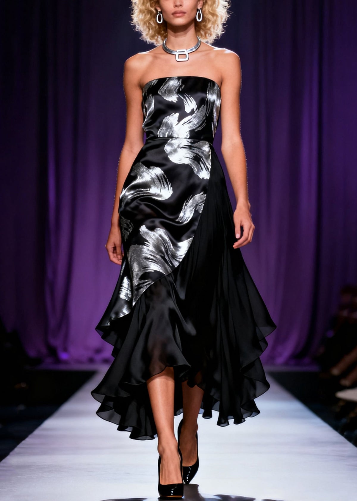 Beautifully Crafted Dress in a Classic Style