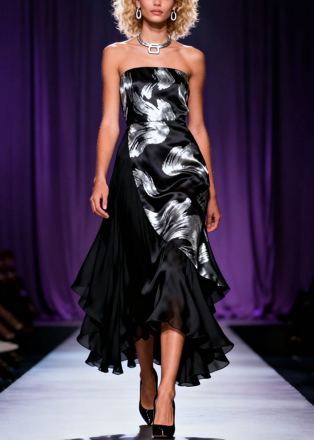 Beautifully Crafted Dress in a Classic Style