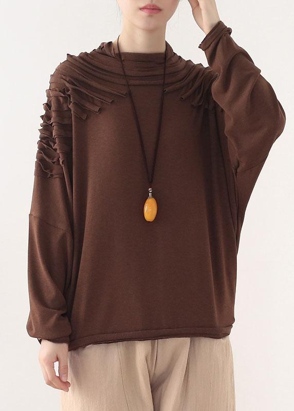 Well Tailored Sweater with a Graceful Silhouette
