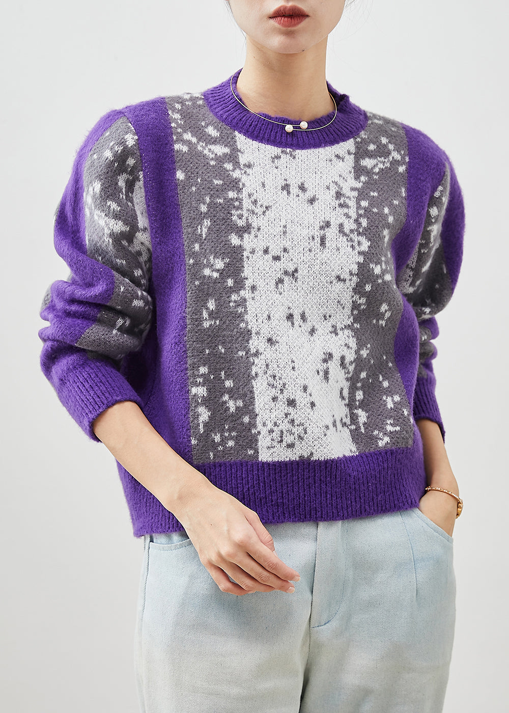 Beautifully Crafted Sweater in a Classic Style