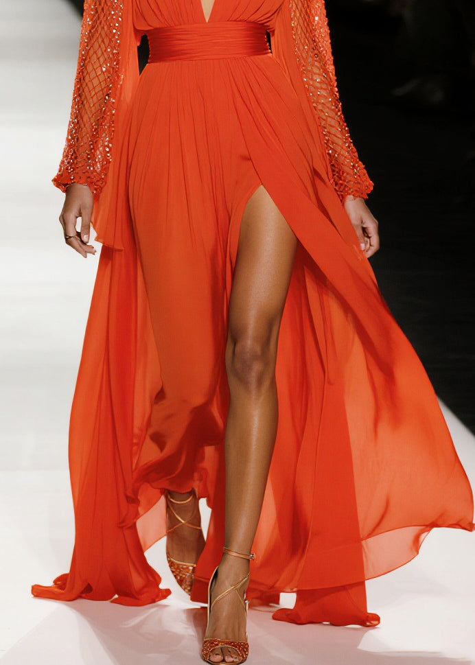 Well Tailored Dress with a Graceful Silhouette