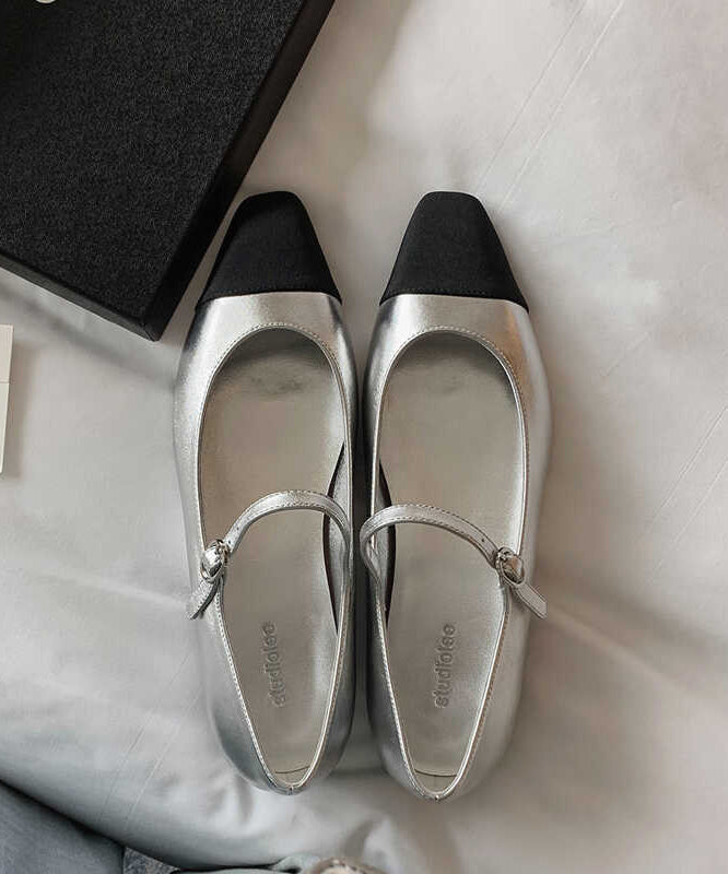 Chic Orthopedic Shoes with Unique Design