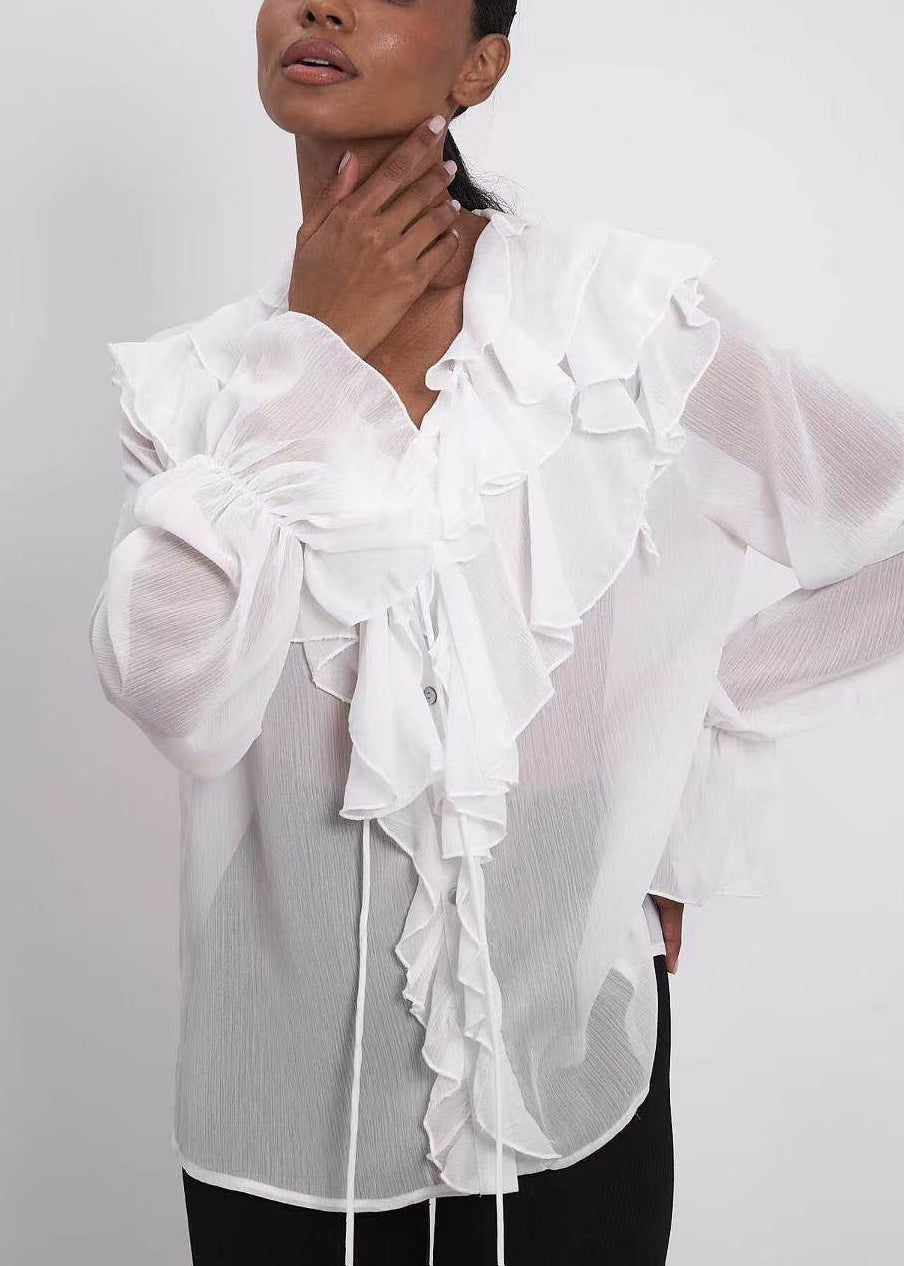 Effortlessly Elegant Shirt with a Timeless Design