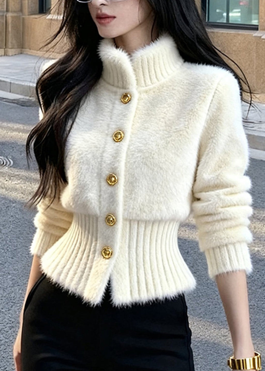 Beautifully Finished Cardigan in a Timeless Design