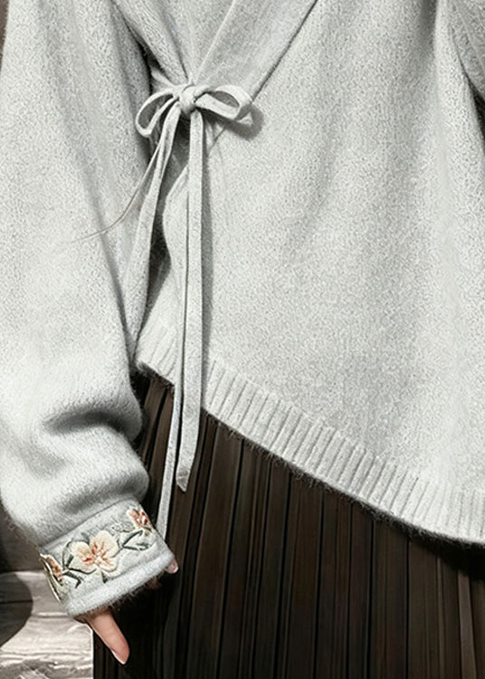 Beautifully Crafted Sweater in a Classic Style