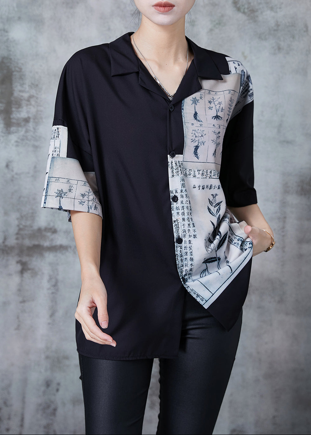 Beautifully Crafted Blouse in a Classic Style