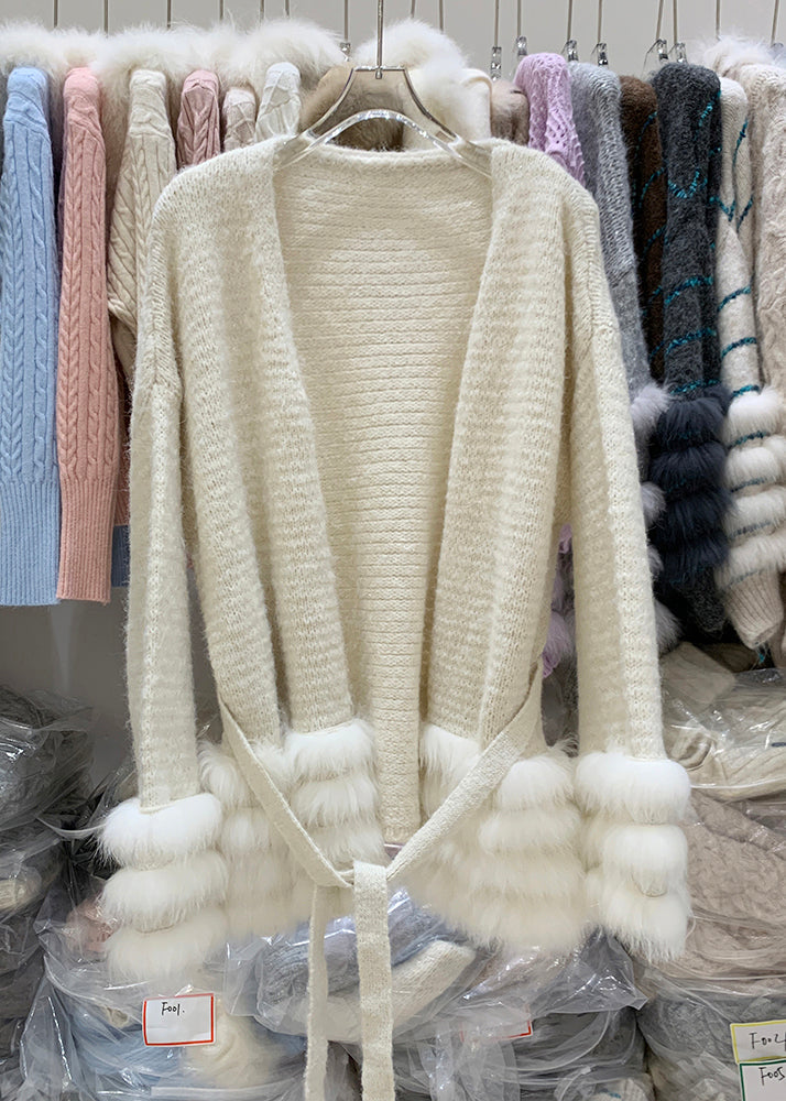 Well Tailored Cardigan with a Graceful Silhouette